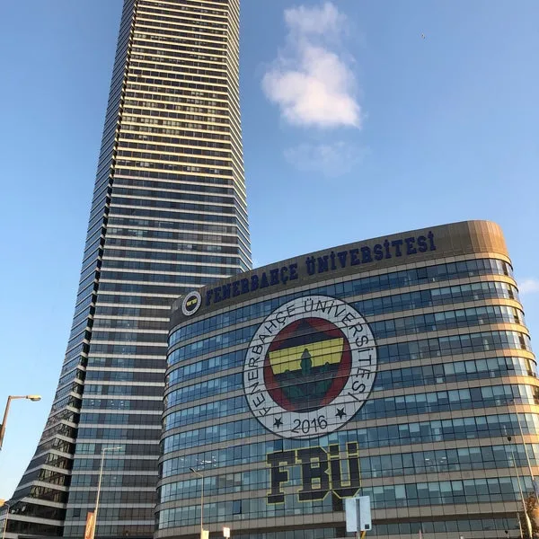 Fenerbahçe Üniversitesi