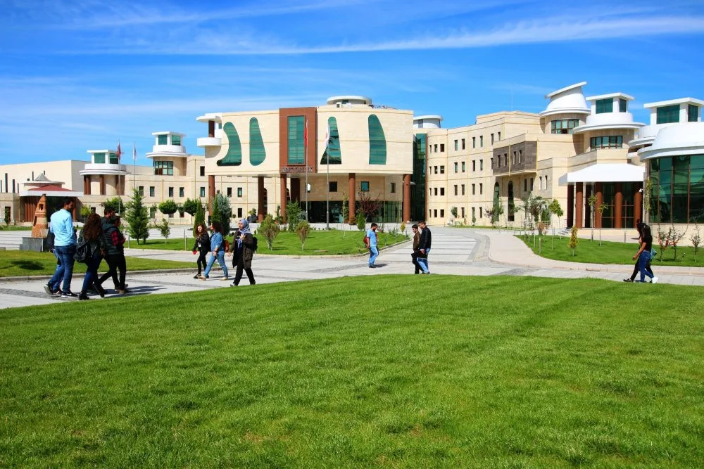 Nevşehir Hacı Bektaş Veli Üniversitesi