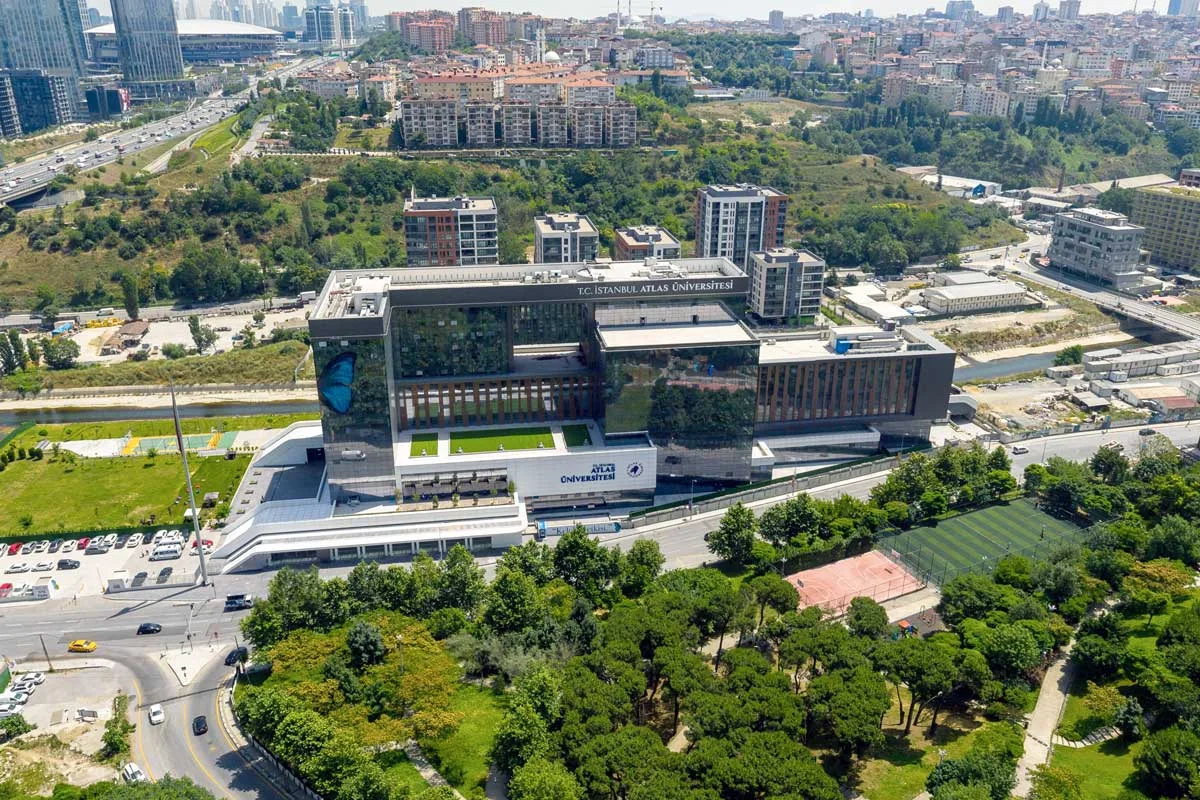 İstanbul Atlas Üniversitesi