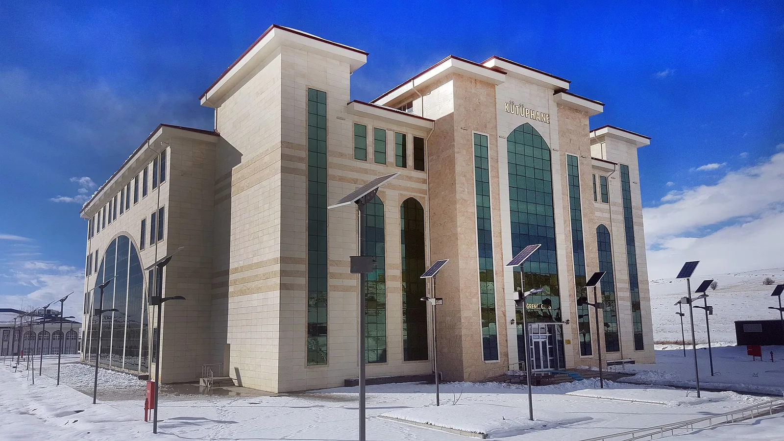 Bayburt Üniversitesi