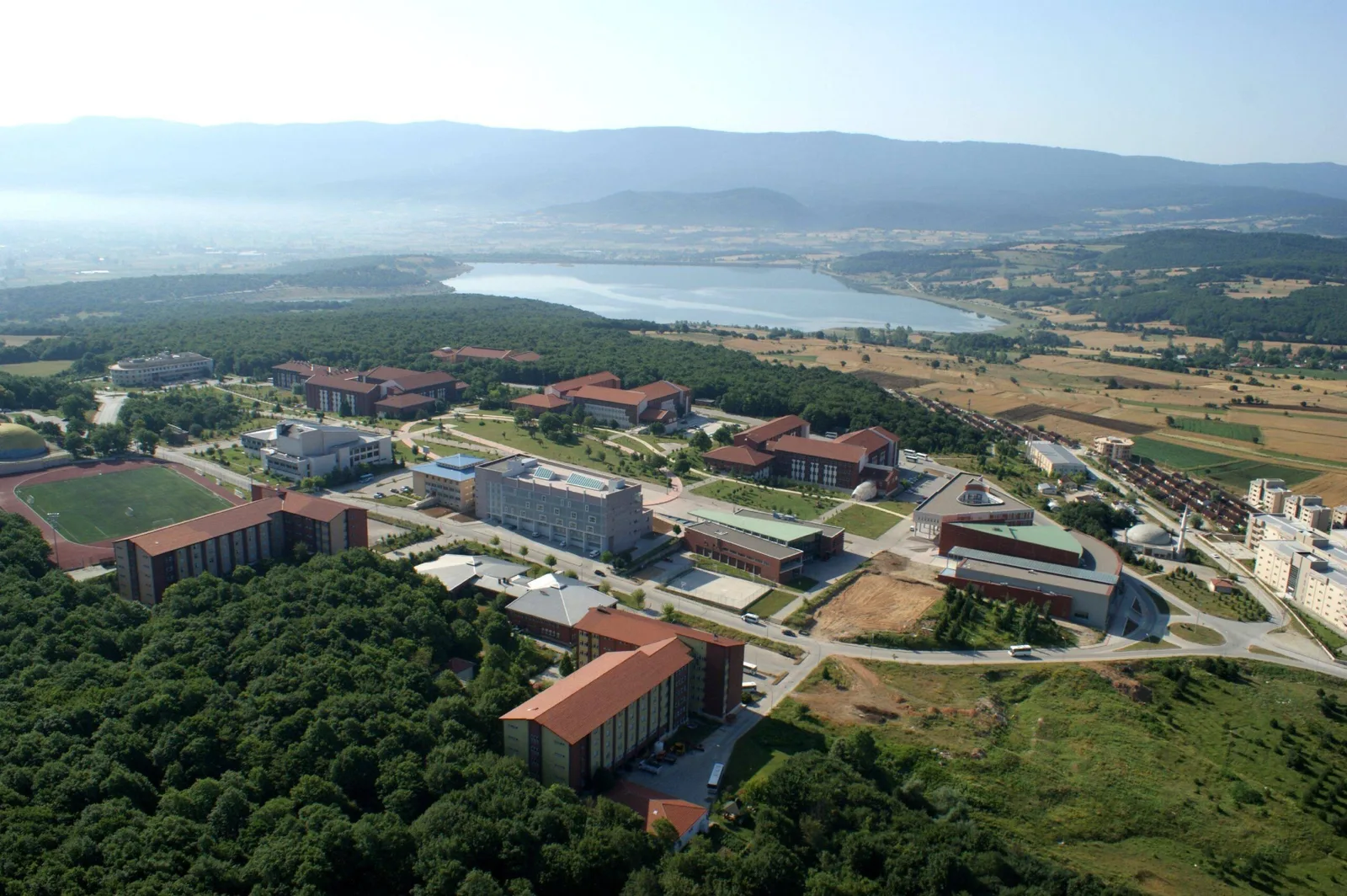 Bolu Abant İzzet Baysal Üniversitesi