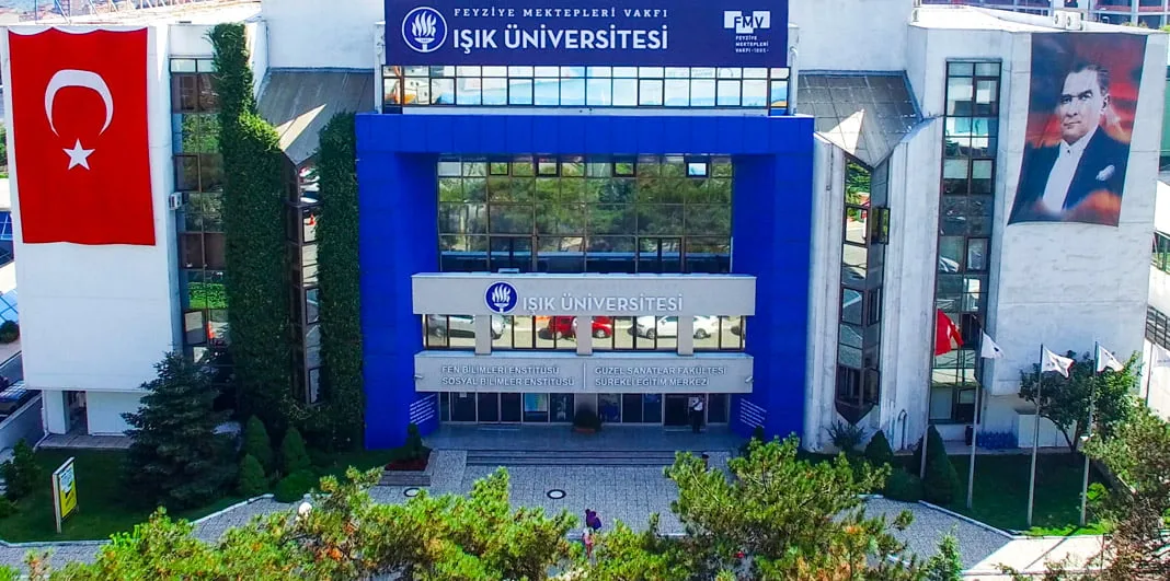 Işık Üniversitesi