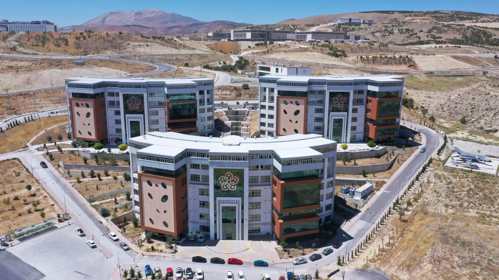 Necmettin Erbakan Üniversitesi