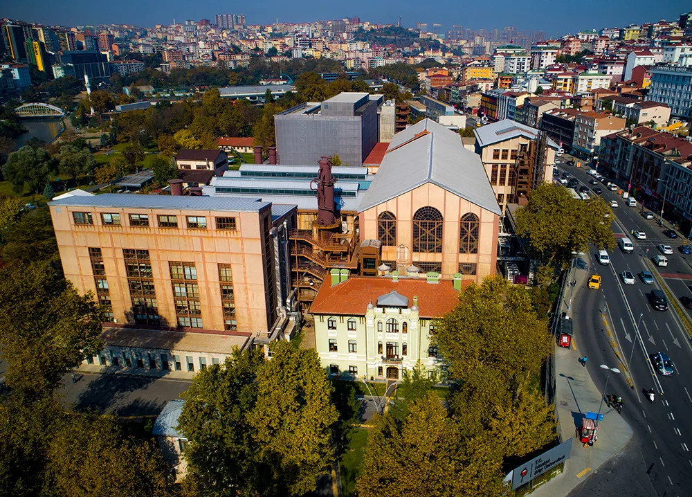 İstanbul Bilgi Üniversitesi