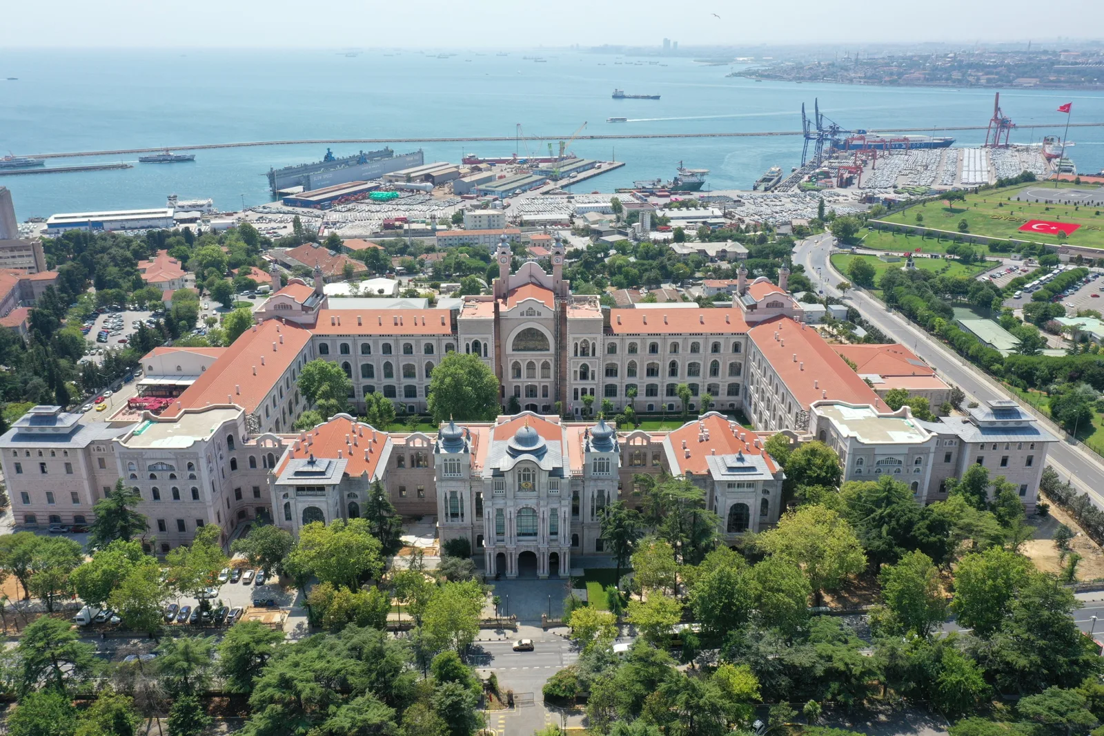 Sağlık Bilimleri Üniversitesi