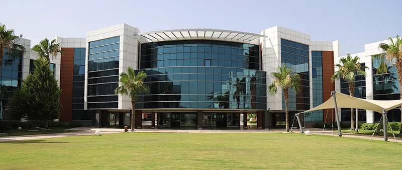 İzmir Bakırçay Üniversitesi