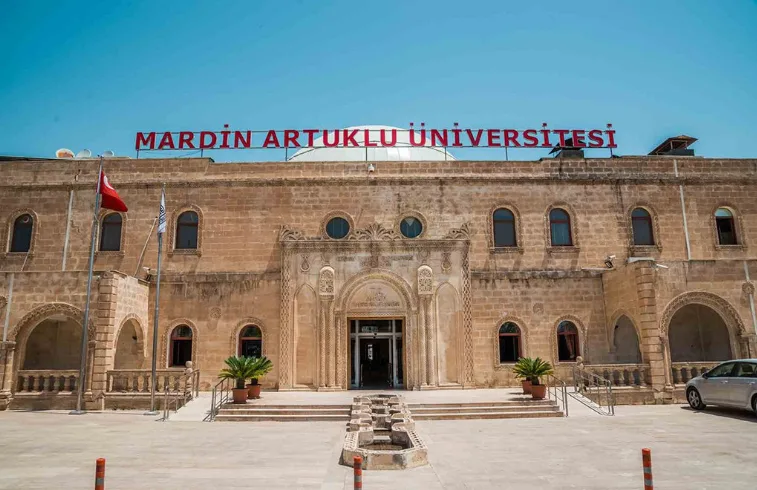 Mardin Artuklu Üniversitesi