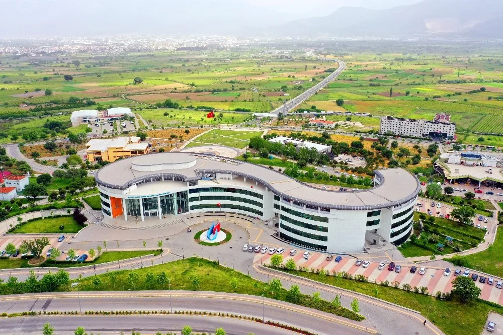 Manisa Celal Bayar Üniversitesi