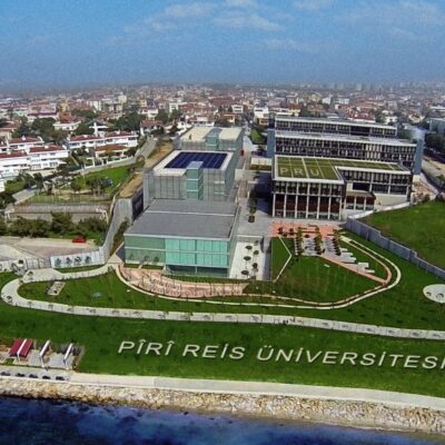 Pîrî Reis Üniversitesi