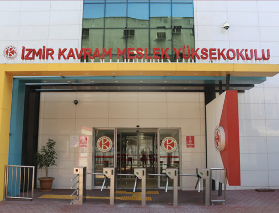 İzmir Kavram Meslek Yüksekokulu