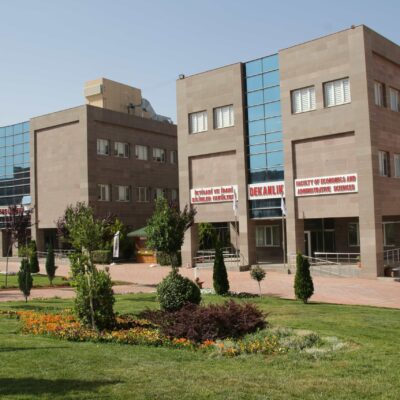 Kilis 7 Aralık Üniversitesi